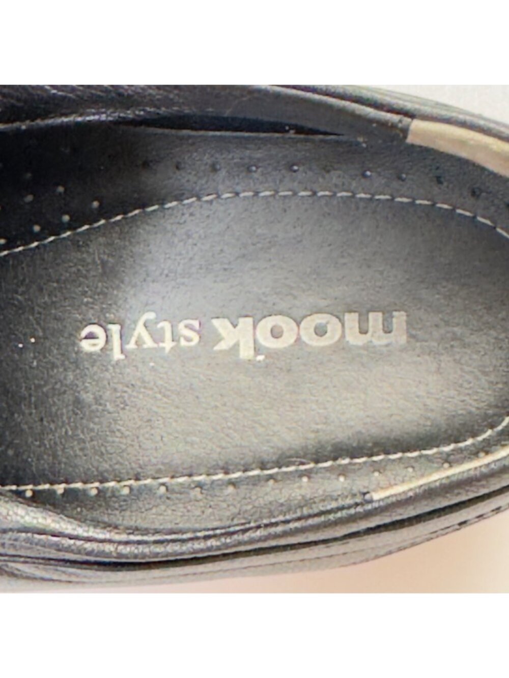 MOOK STYLE Women’s Shoes Black Leather Cap Toe Wedges Heels Size 9.5M - Picture 12 of 13